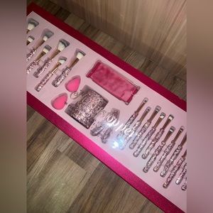 Viral Tik Tok Glit Brushes 💕